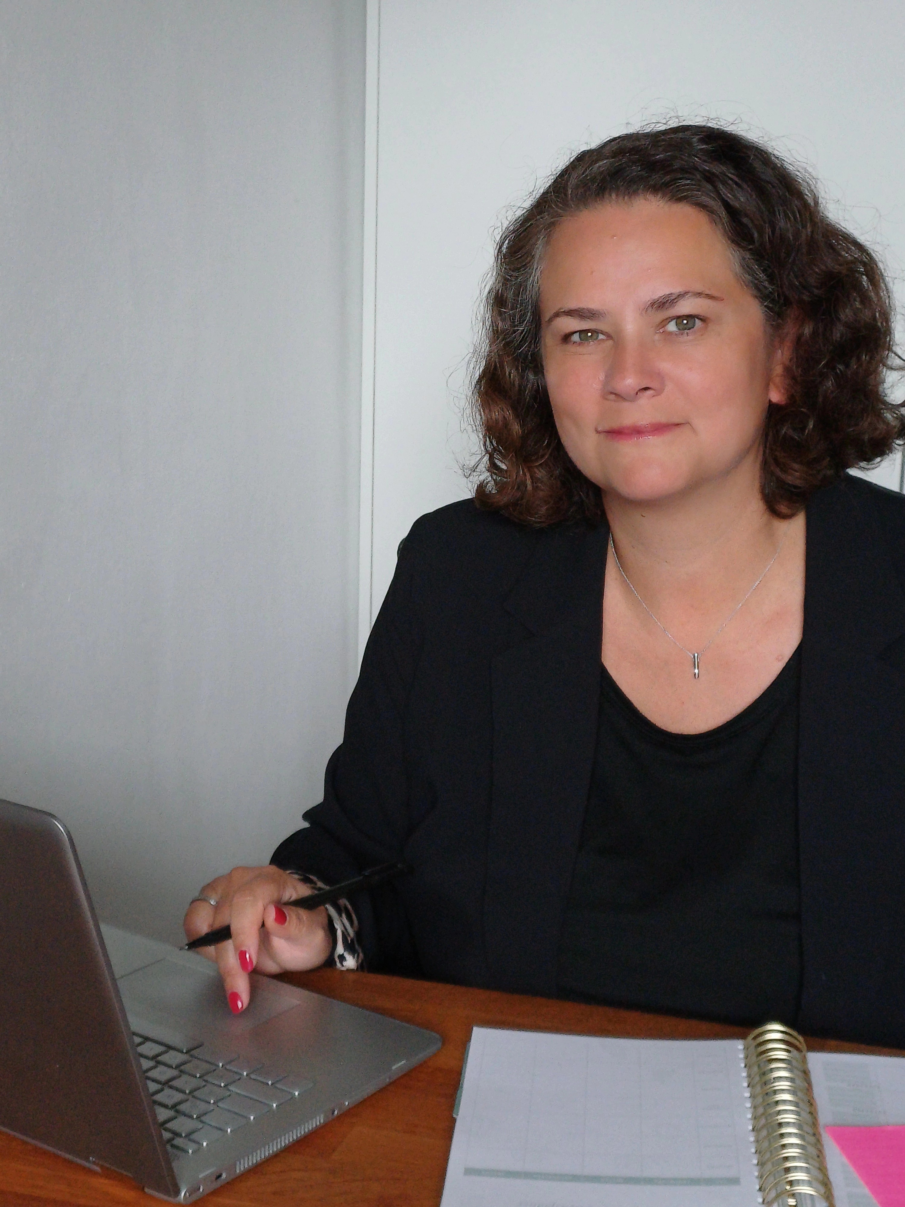 Martina Arnold externer Office Manager München